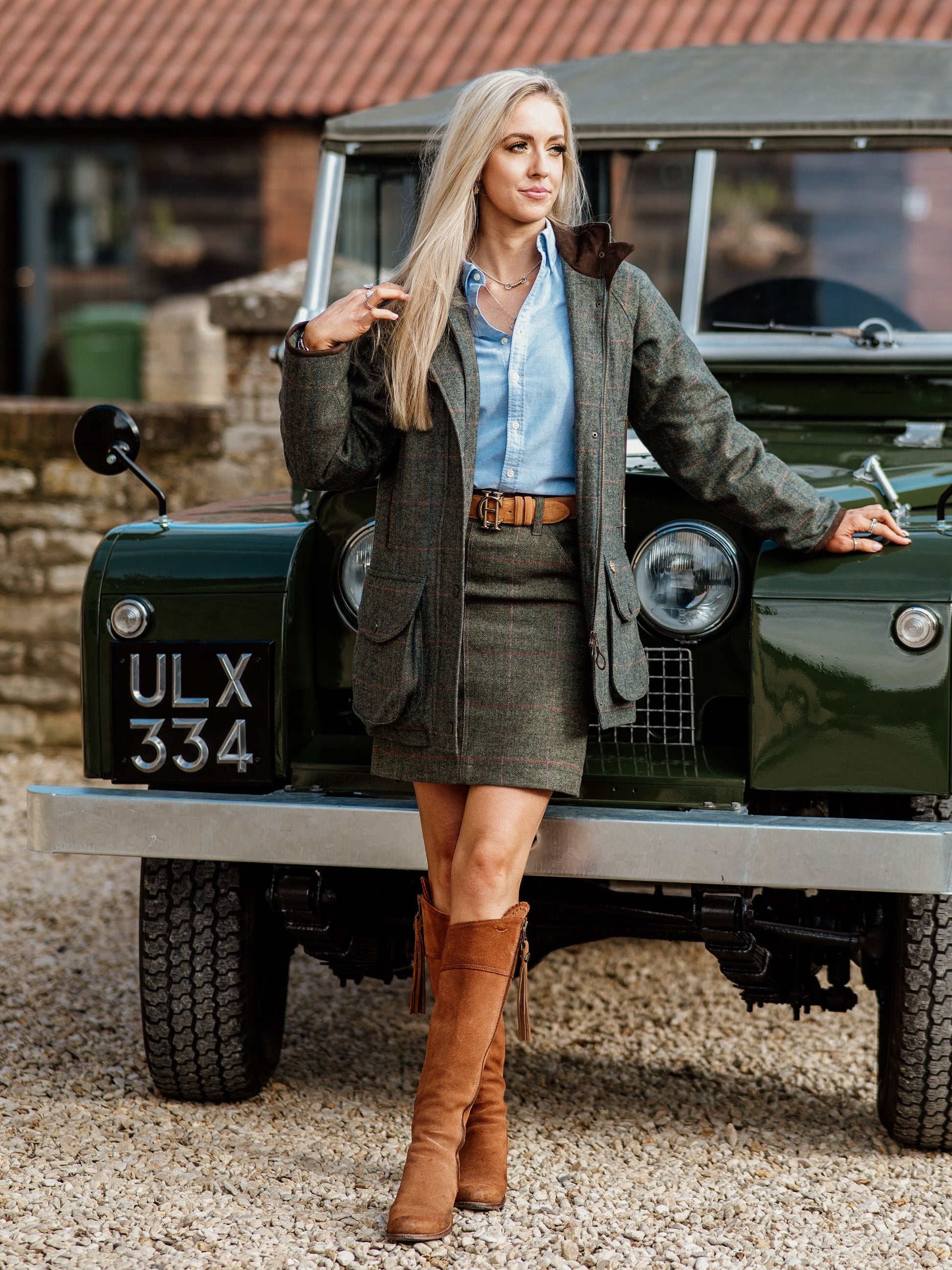 Combrook Ladies Tweed Shooting Coat In Spruce