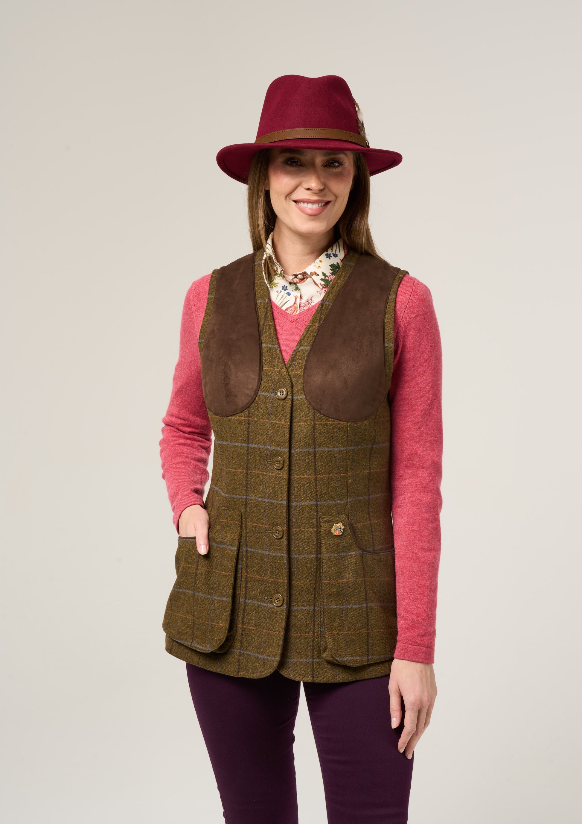 Combrook Ladies Tweed Shooting Waistcoat In Hazel