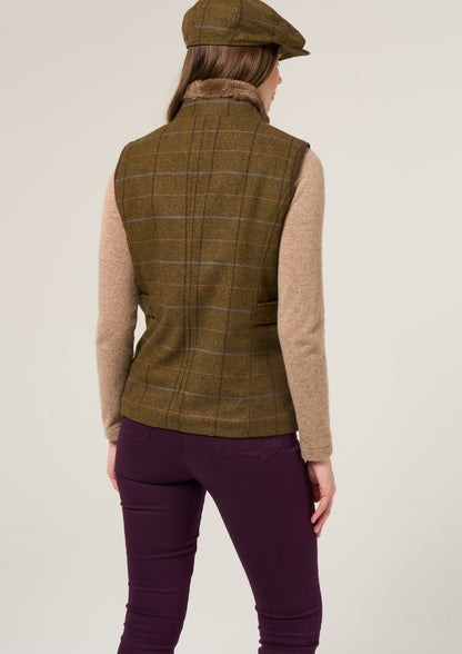 Combrook Ladies Tweed Gilet In Hazel