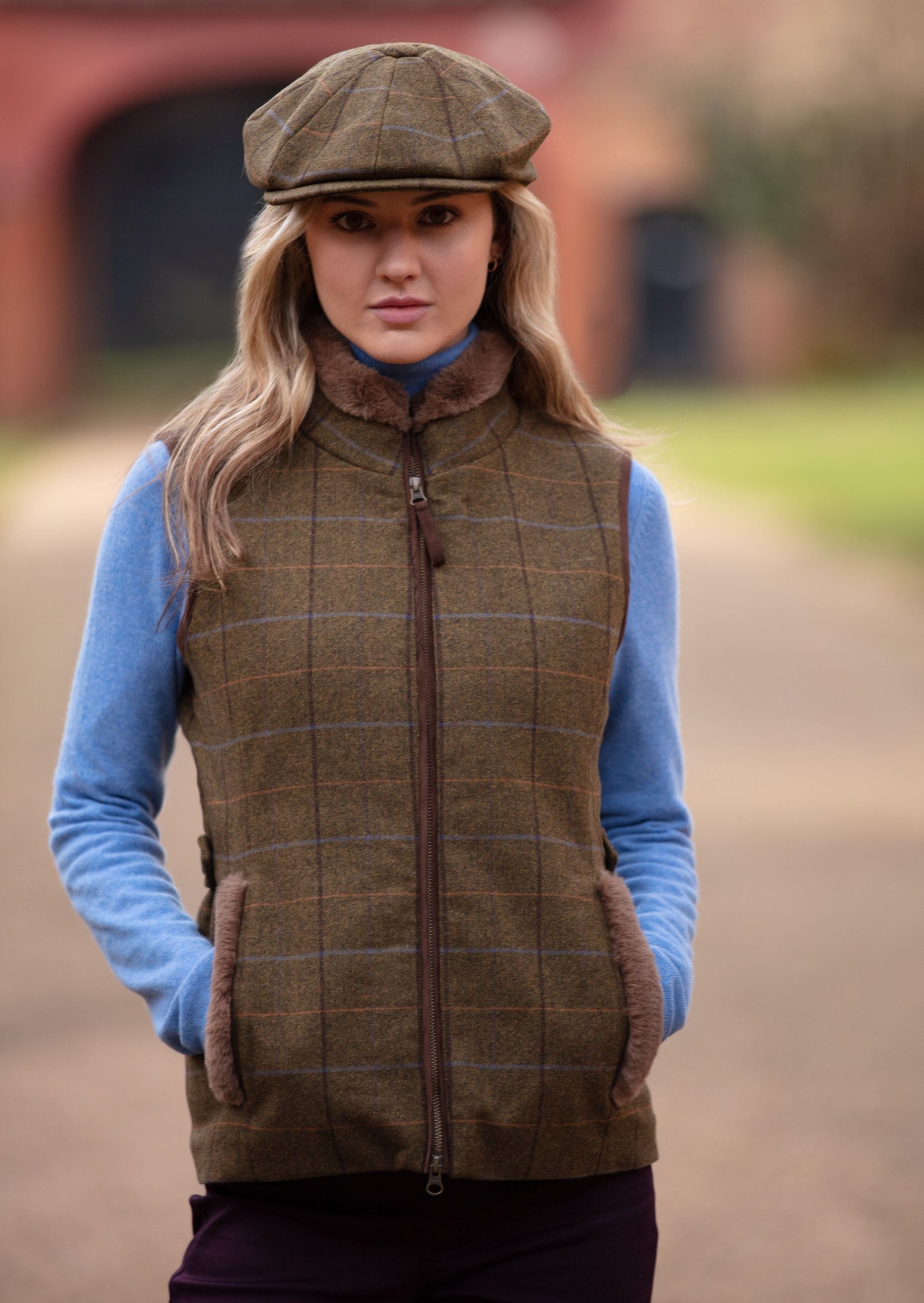 Combrook Ladies Tweed Gilet In Hazel