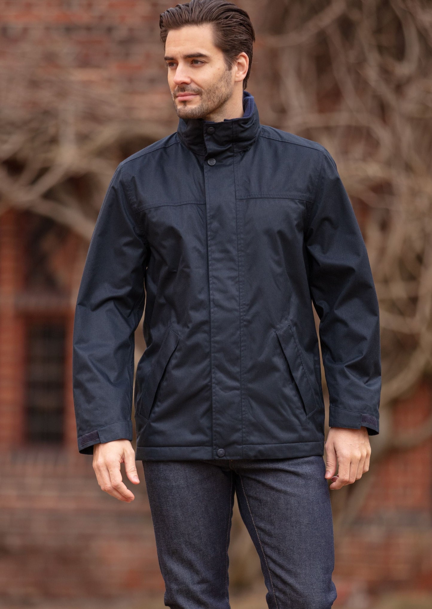 Fernely Men's Waterproof Weekend Coat In Navy