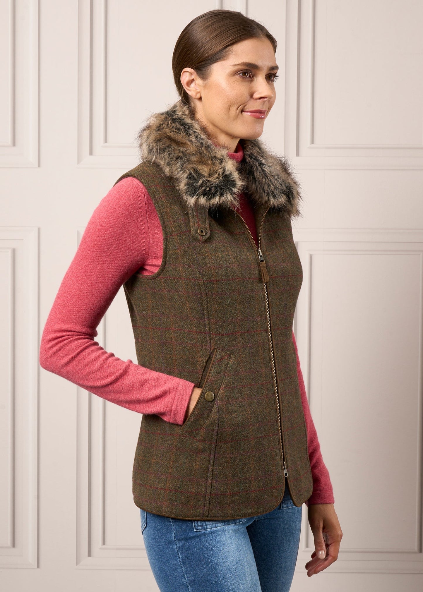 Surrey Ladies Tweed Gilet In Hemlock